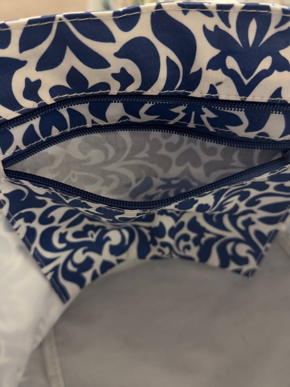 SCOUT Classic Navy & White Damask Tote - Picture 4 of 7